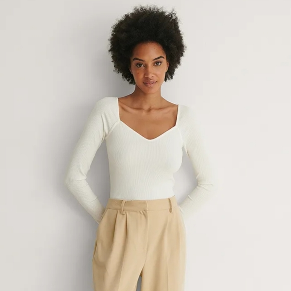 NWOT NA-KD Top - Picture 5 of 8